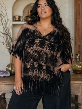 Hand Crafted Black and Brown Tie-Dye Lace Fringe Short Sleeve Top